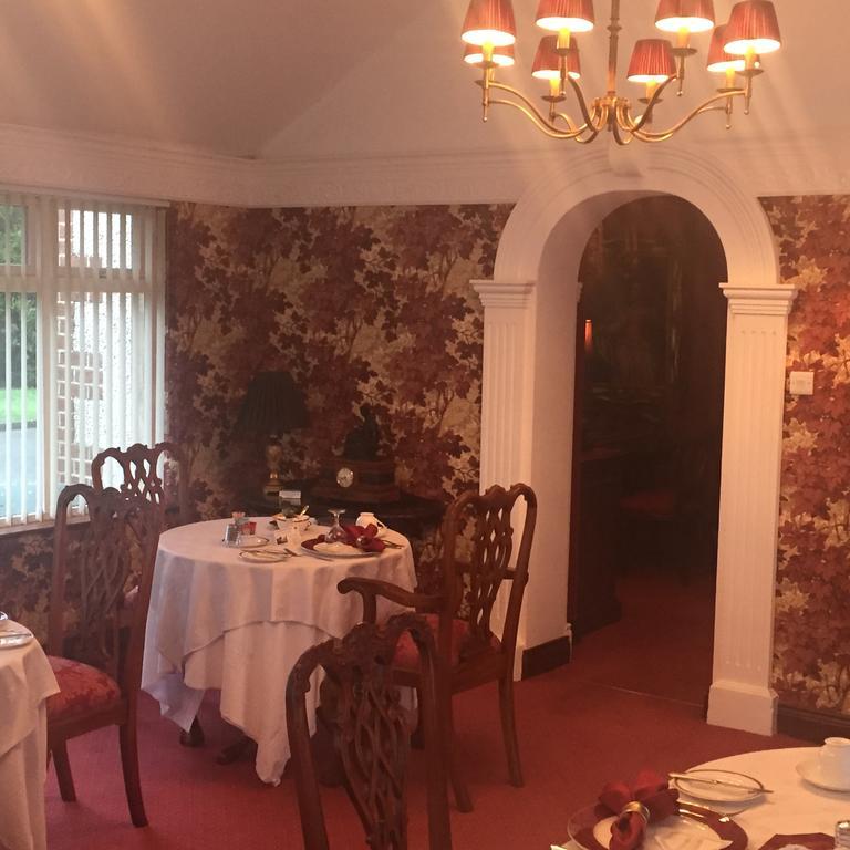 Caldhame House Hotell Crumlin  Eksteriør bilde